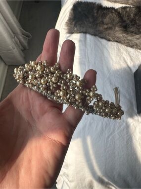 Alyce Paris Pearl Cluster Hairpiece in Ivory and Gold